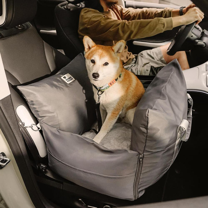 Cama Impermeável para Assento de Carro para Cachorro - Primeira Classe